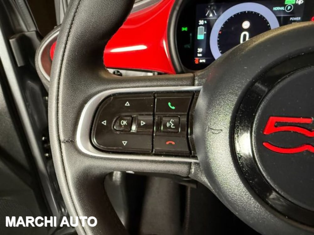 Fiat 500e usata a Perugia (14)