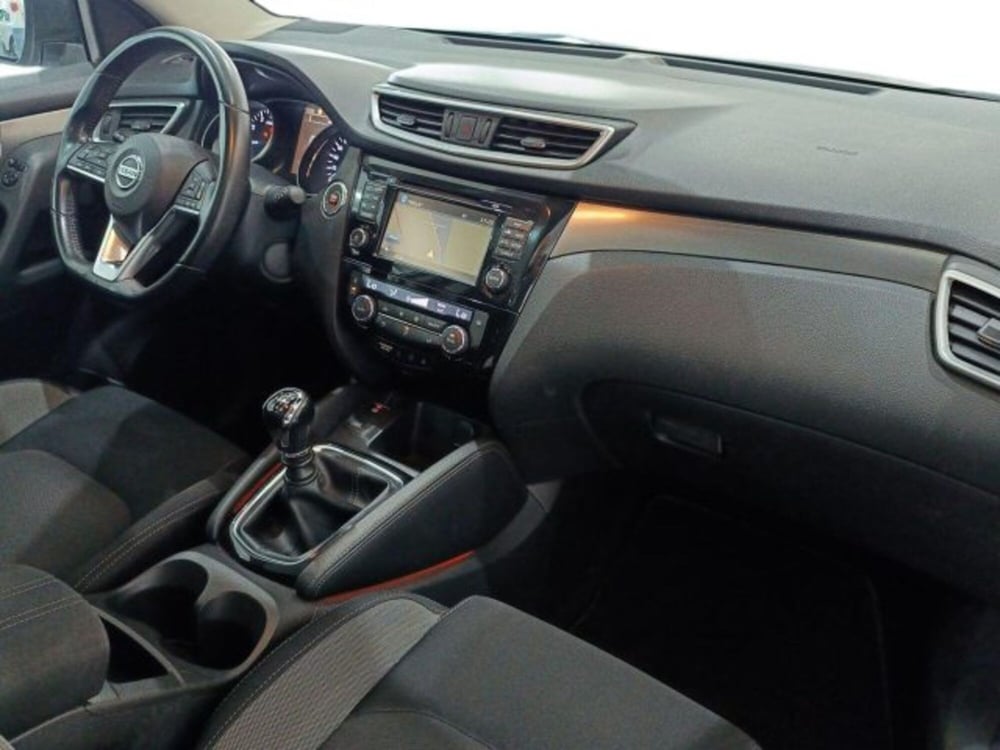 Nissan Qashqai usata a Catania (9)
