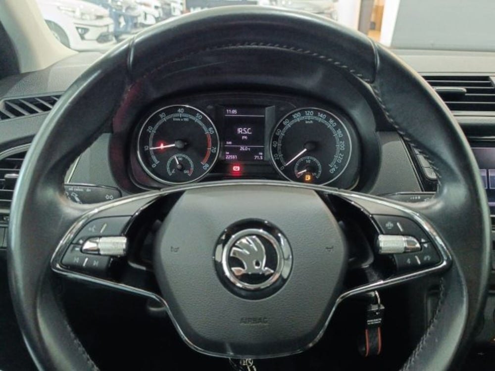 Skoda Fabia usata a Catania (17)