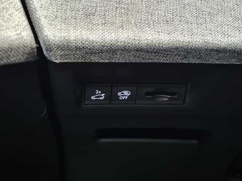 Peugeot 5008 usata a Brescia (16)