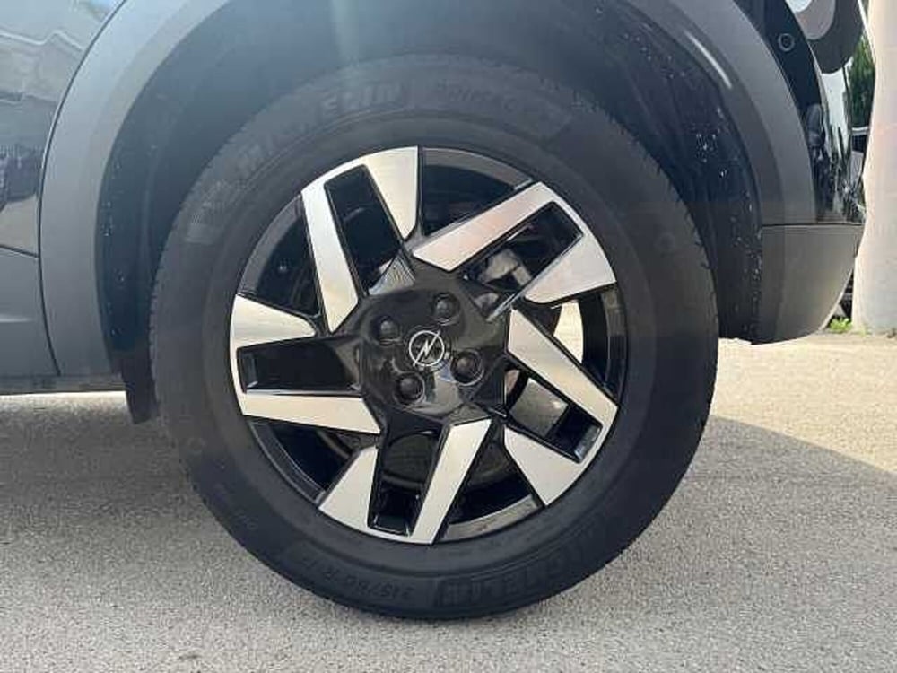 Opel Mokka usata a Genova (12)