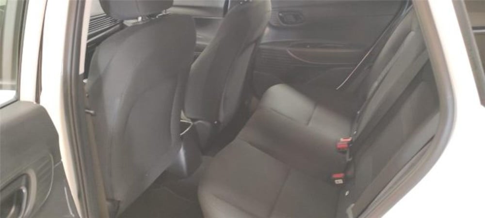 Hyundai Bayon nuova a Bari (11)
