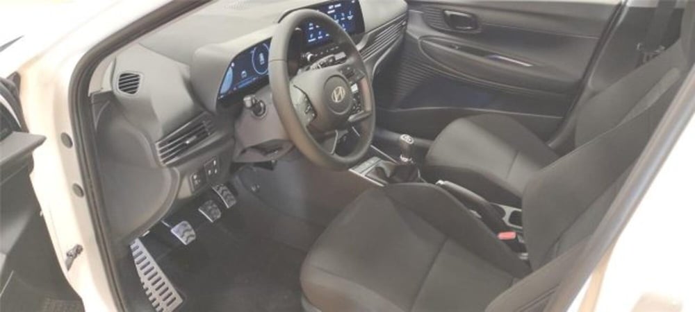 Hyundai Bayon nuova a Bari (7)