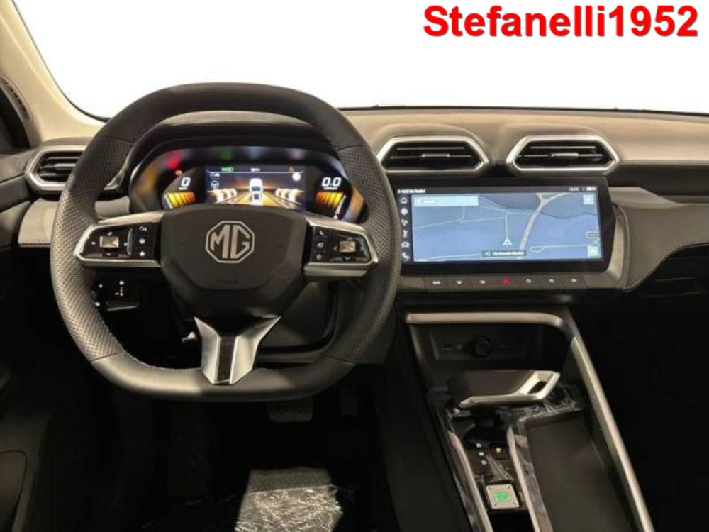 Mg ZS EV nuova a Bologna (14)