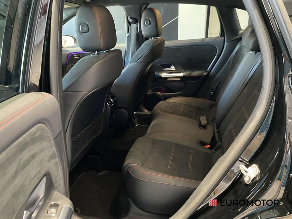 Mercedes-Benz GLA SUV usata a Bari (14)