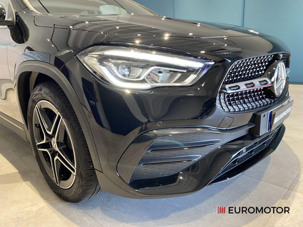 Mercedes-Benz GLA SUV usata a Bari (4)
