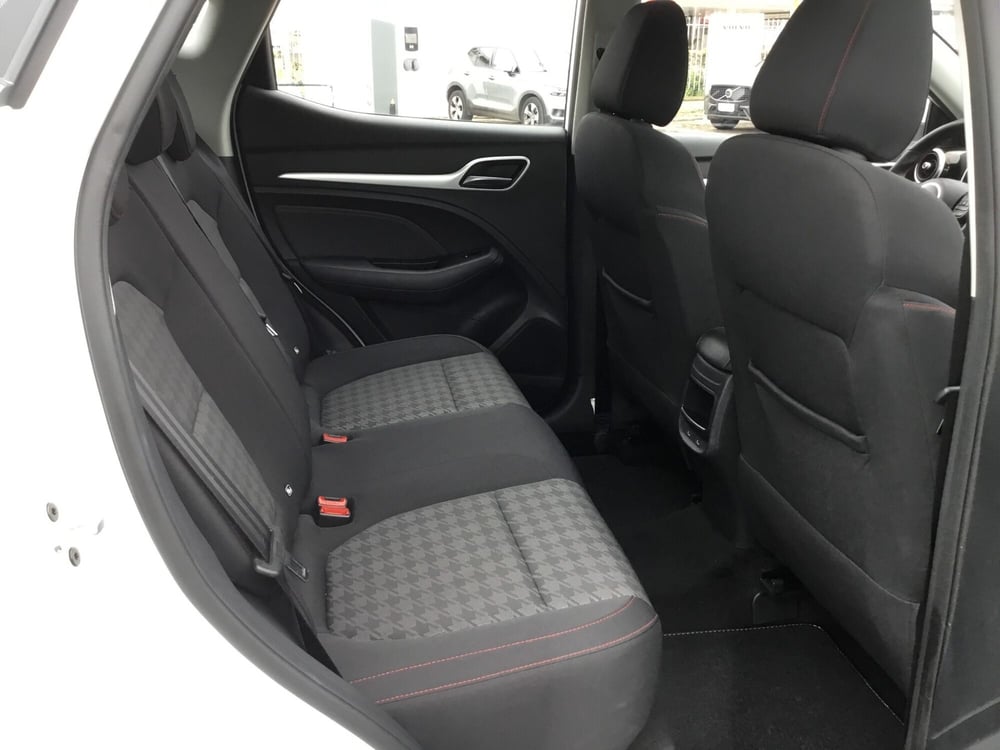 Mg ZS usata a Napoli (7)