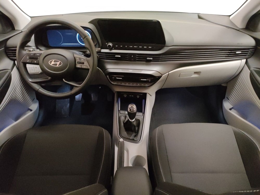 Hyundai i20 nuova a L'Aquila (16)