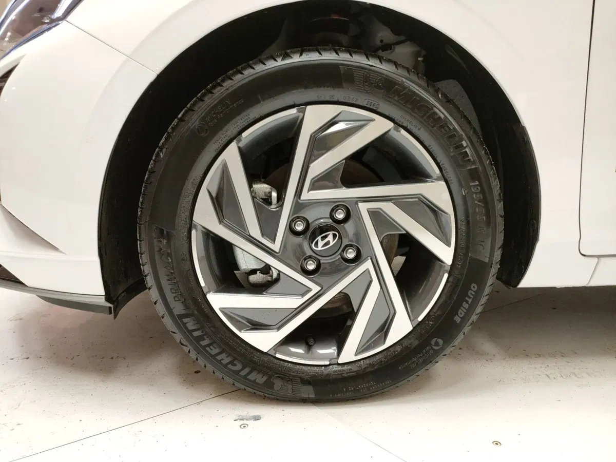 Hyundai i20 nuova a L'Aquila (7)