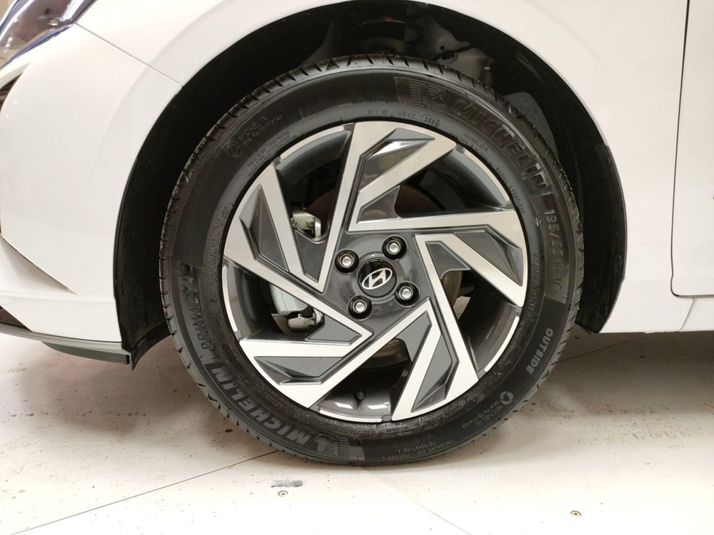 Hyundai i20 nuova a L'Aquila (7)