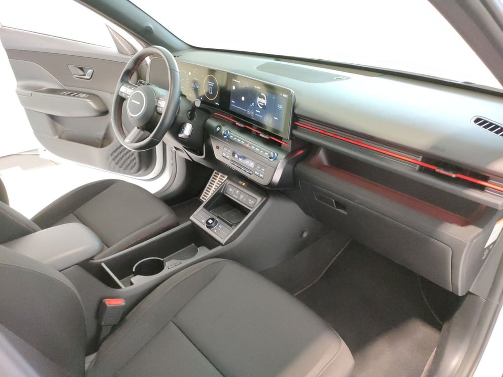 Hyundai Kona nuova a L'Aquila (12)
