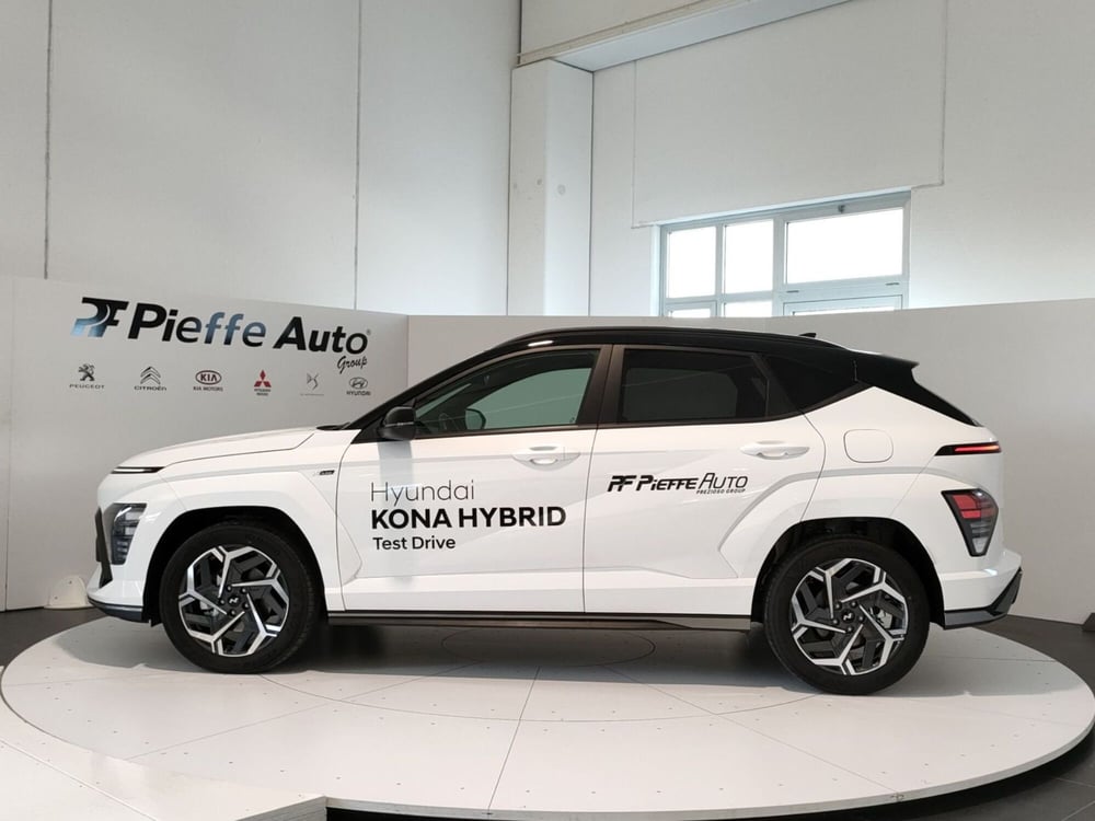 Hyundai Kona nuova a L'Aquila (2)