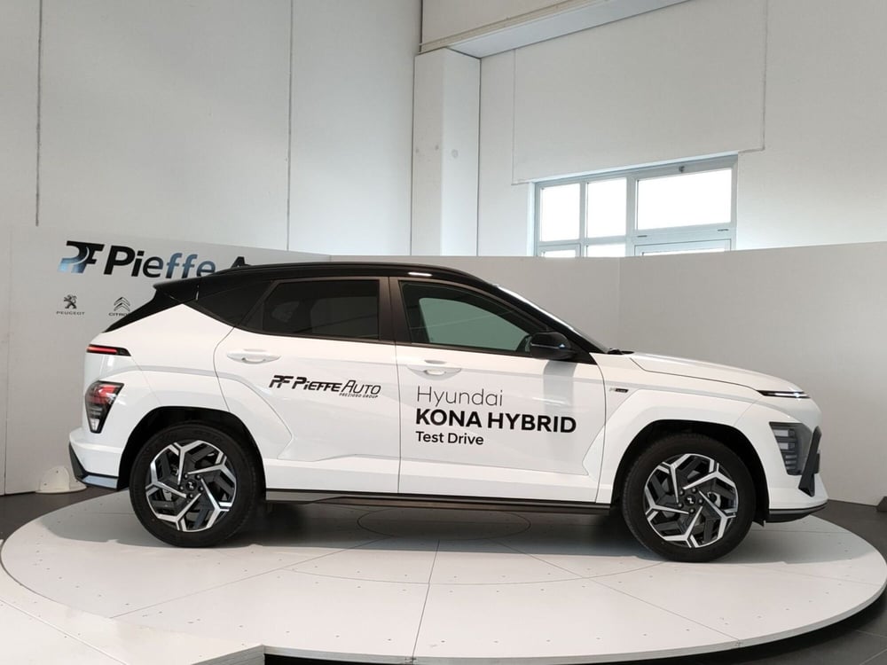 Hyundai Kona nuova a L'Aquila (5)