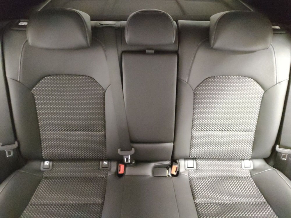 Kia XCeed nuova a Teramo (13)