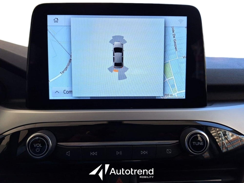 Ford Kuga usata a Bari (12)