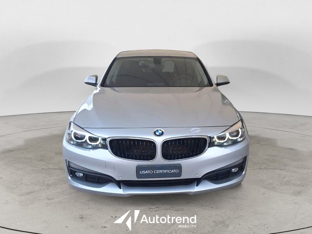 BMW Serie 6 Gran Turismo usata a Bari (3)