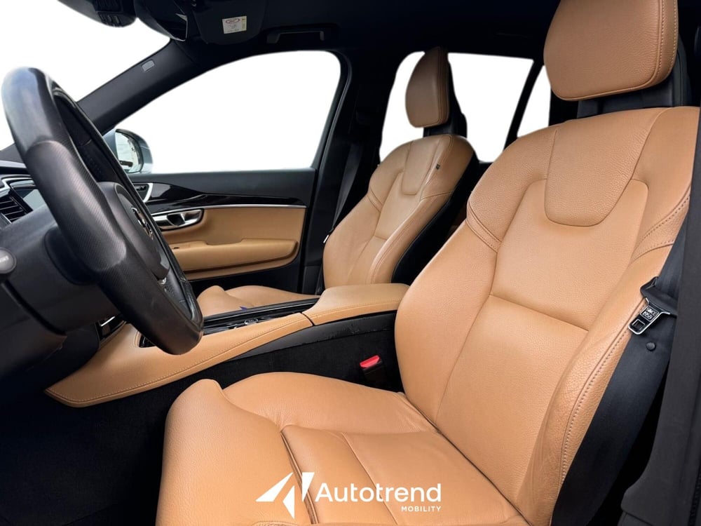 Volvo XC90 usata a Bari (5)