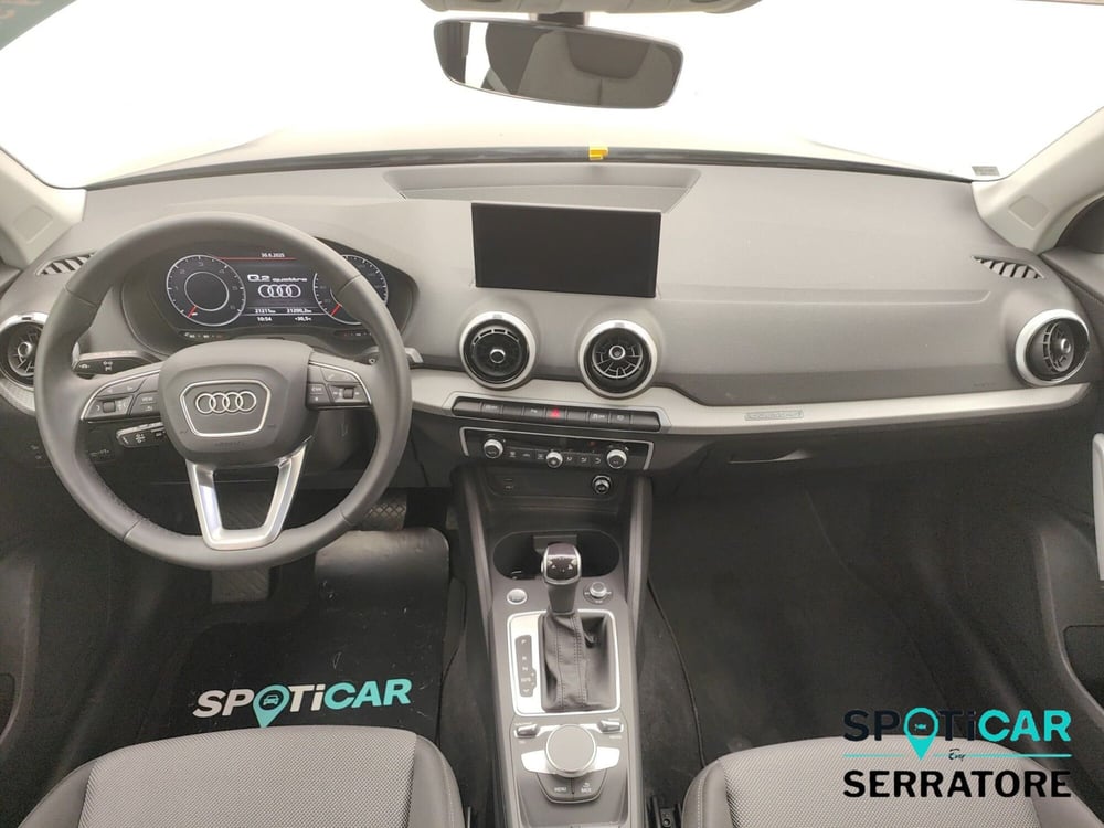 Audi Q2 usata a Como (14)