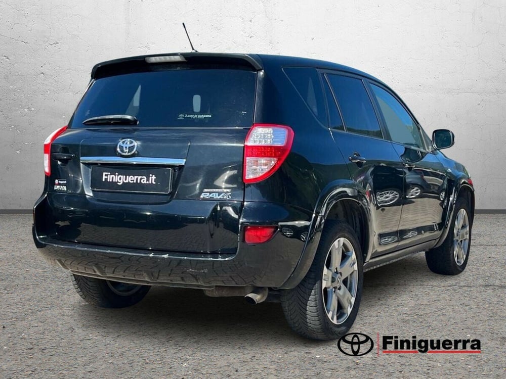 Toyota Rav4 usata a Sondrio (4)