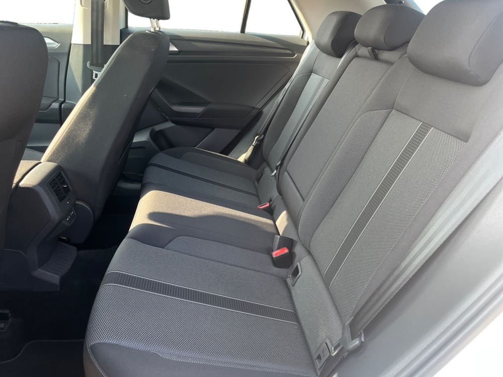 Volkswagen T-Roc usata a Modena (13)