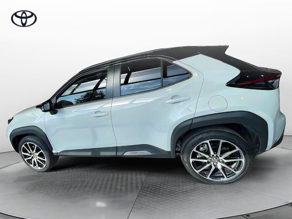 Toyota Yaris Cross usata a Como (3)