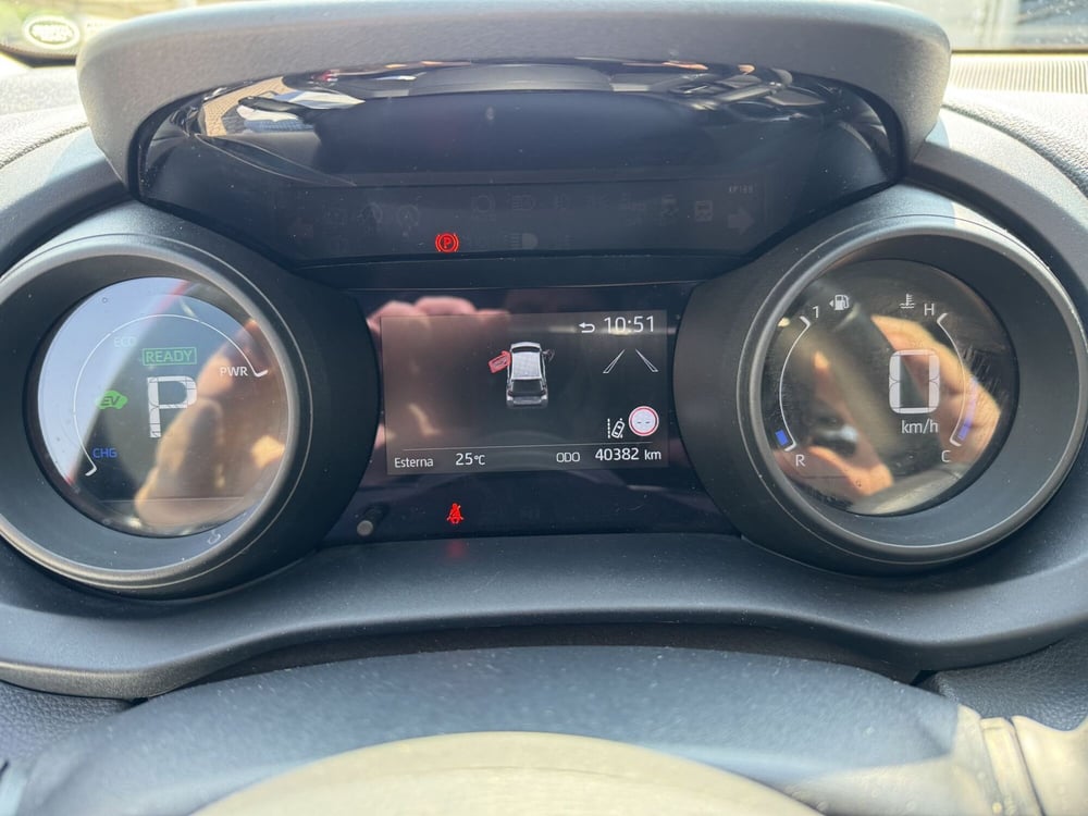 Toyota Yaris usata a Como (8)