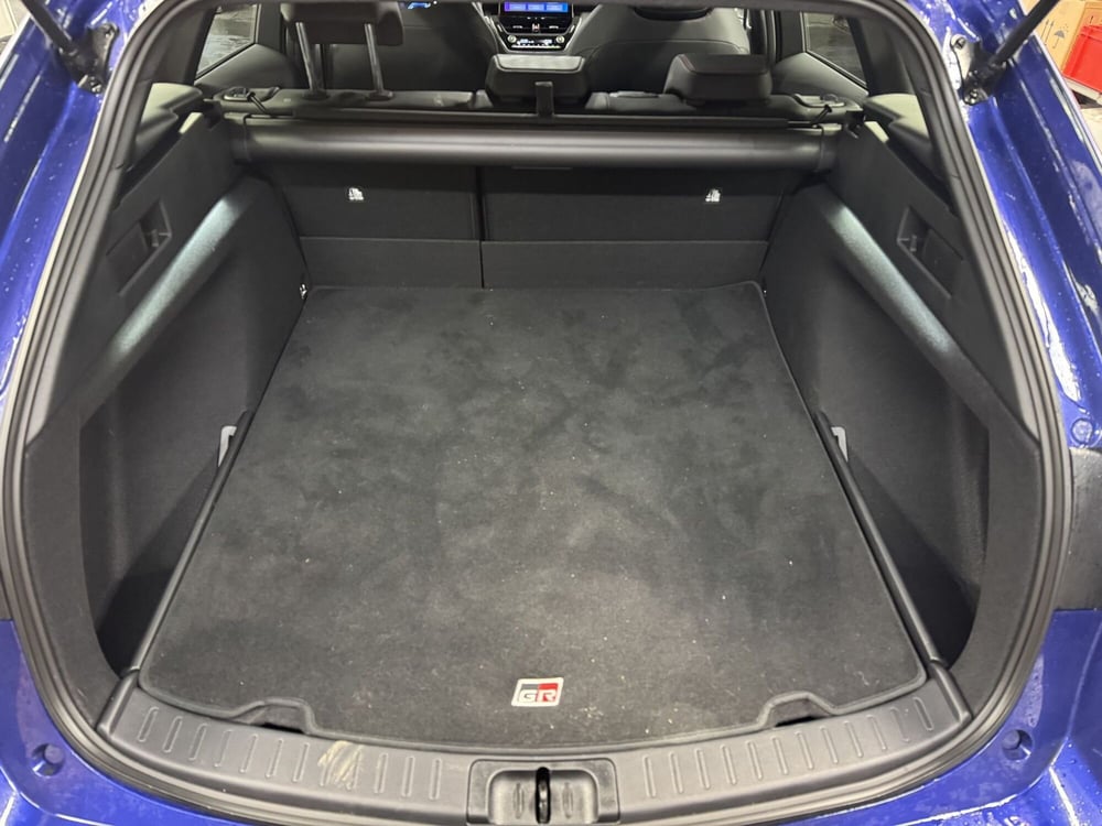 Toyota Corolla Touring Sports usata a Como (12)