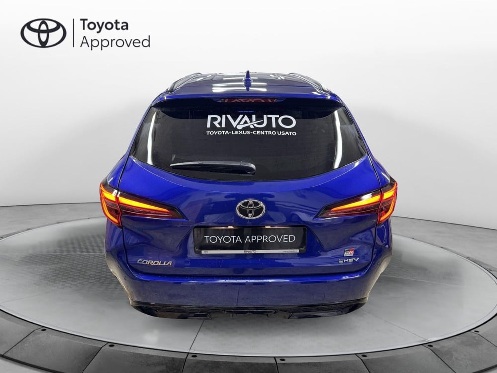 Toyota Corolla Touring Sports usata a Como (4)