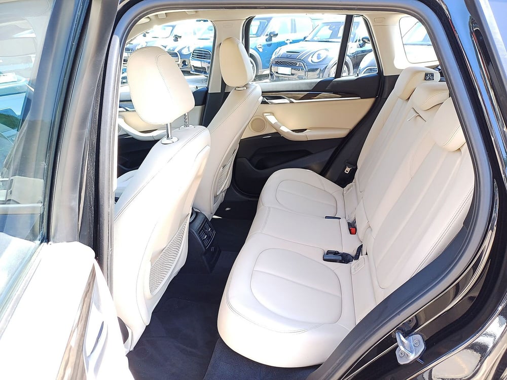 BMW X1 usata  (7)