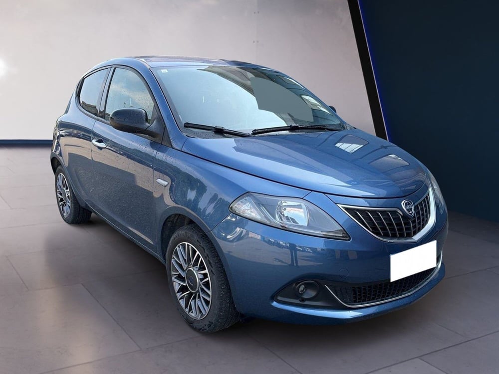 Lancia Ypsilon usata a Torino (3)