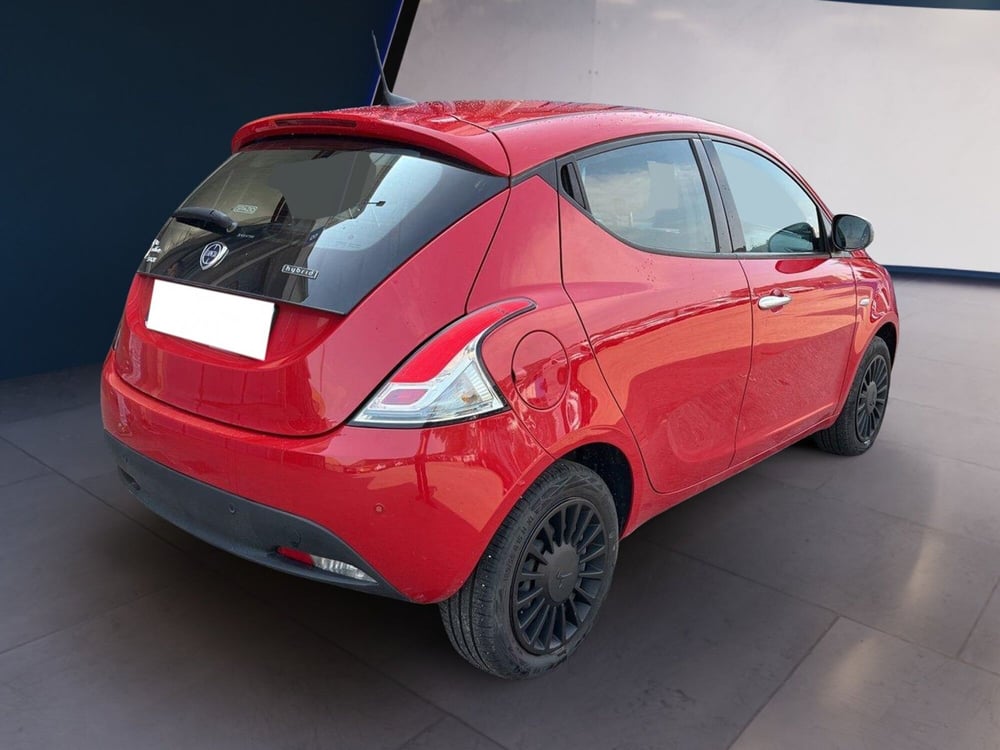 Lancia Ypsilon usata a Torino (4)