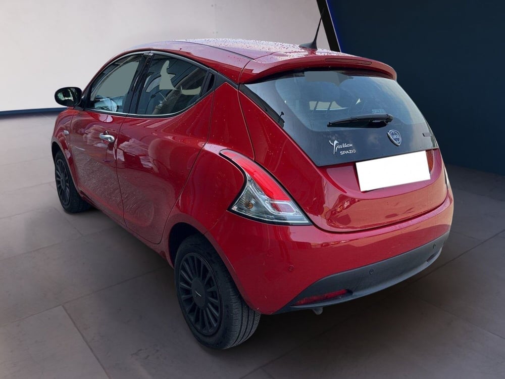 Lancia Ypsilon usata a Torino (5)