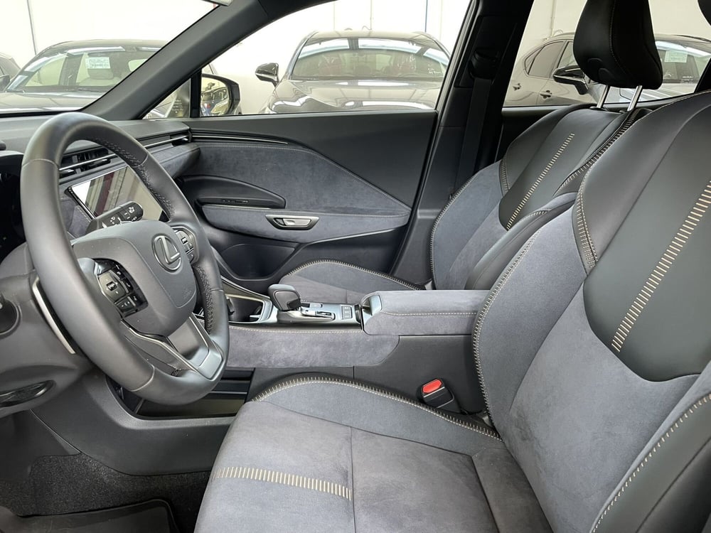 Lexus LBX usata a Treviso (10)