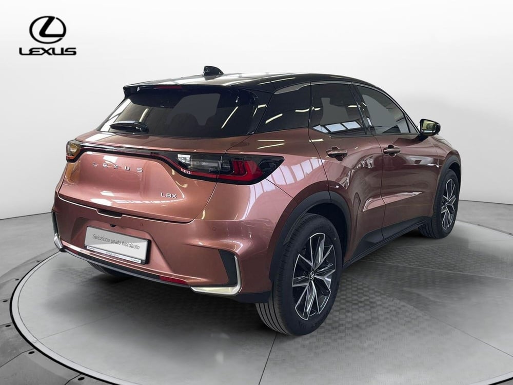Lexus LBX usata a Treviso (7)