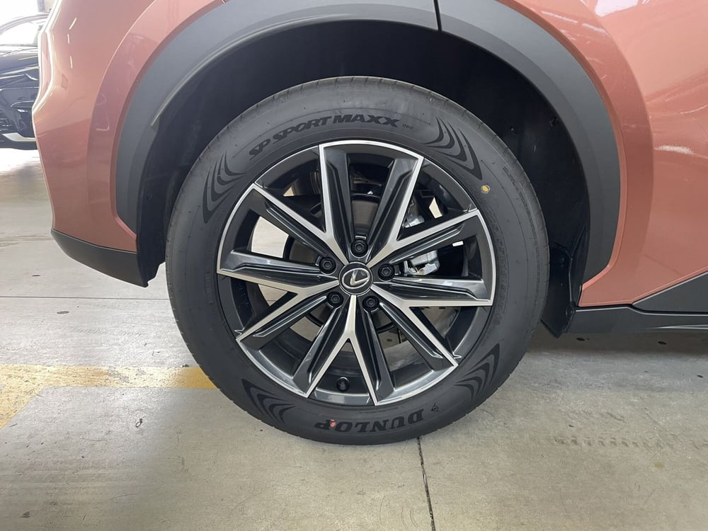 Lexus LBX usata a Treviso (8)