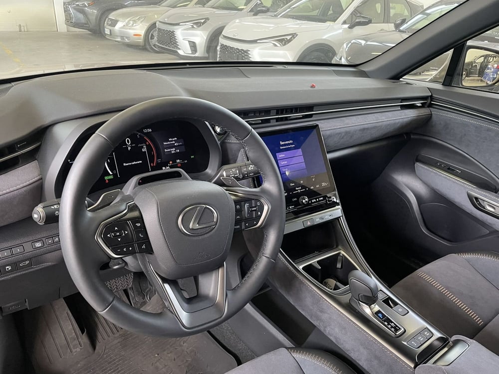 Lexus LBX usata a Treviso (9)