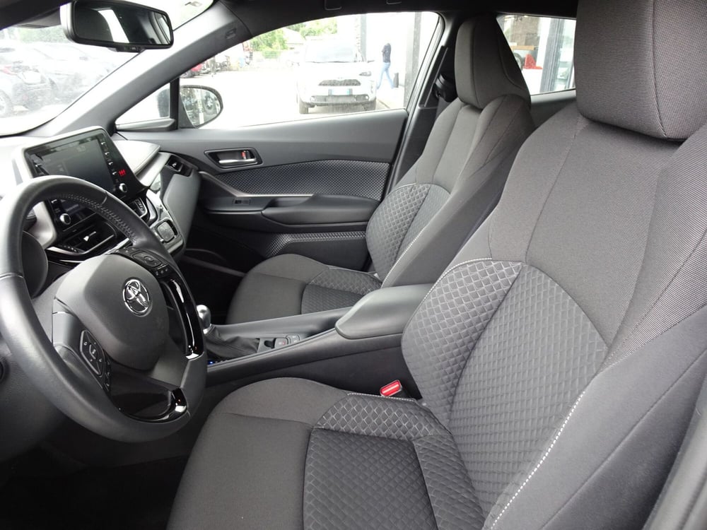 Toyota Toyota C-HR usata a Treviso (10)