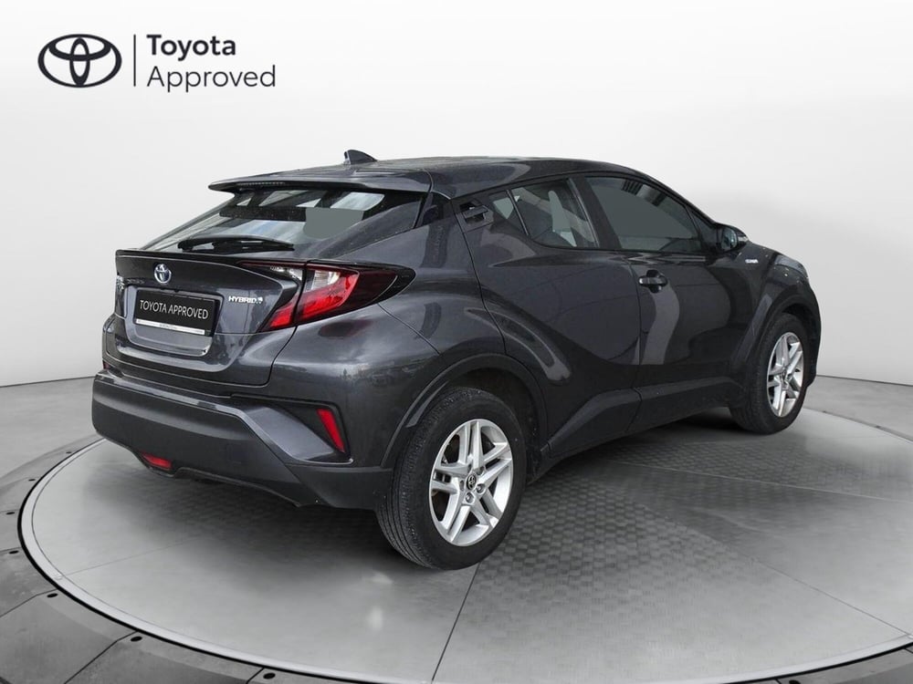 Toyota Toyota C-HR usata a Treviso (7)