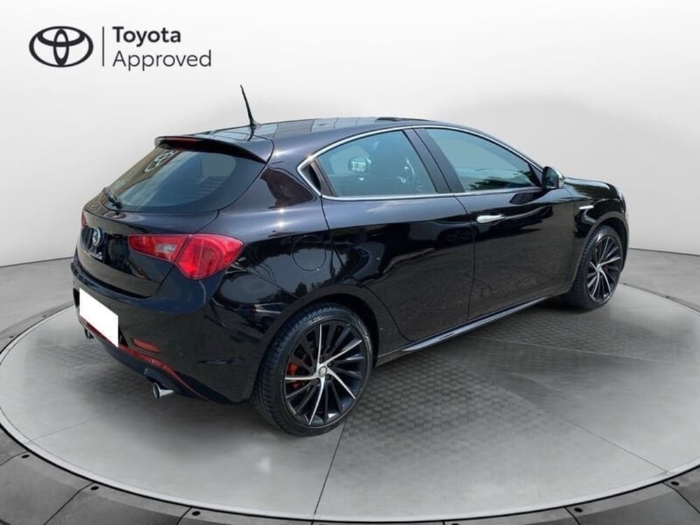 Alfa Romeo Giulietta usata a Vicenza (5)