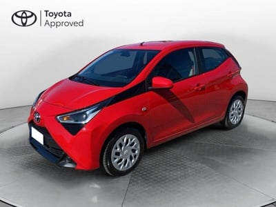 Toyota Aygo Connect 1.0 VVT-i 72 CV 5 porte x-play del 2021 usata a Bassano del Grappa