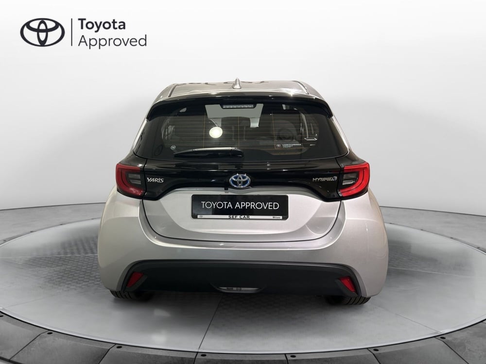 Toyota Yaris usata a Milano (5)