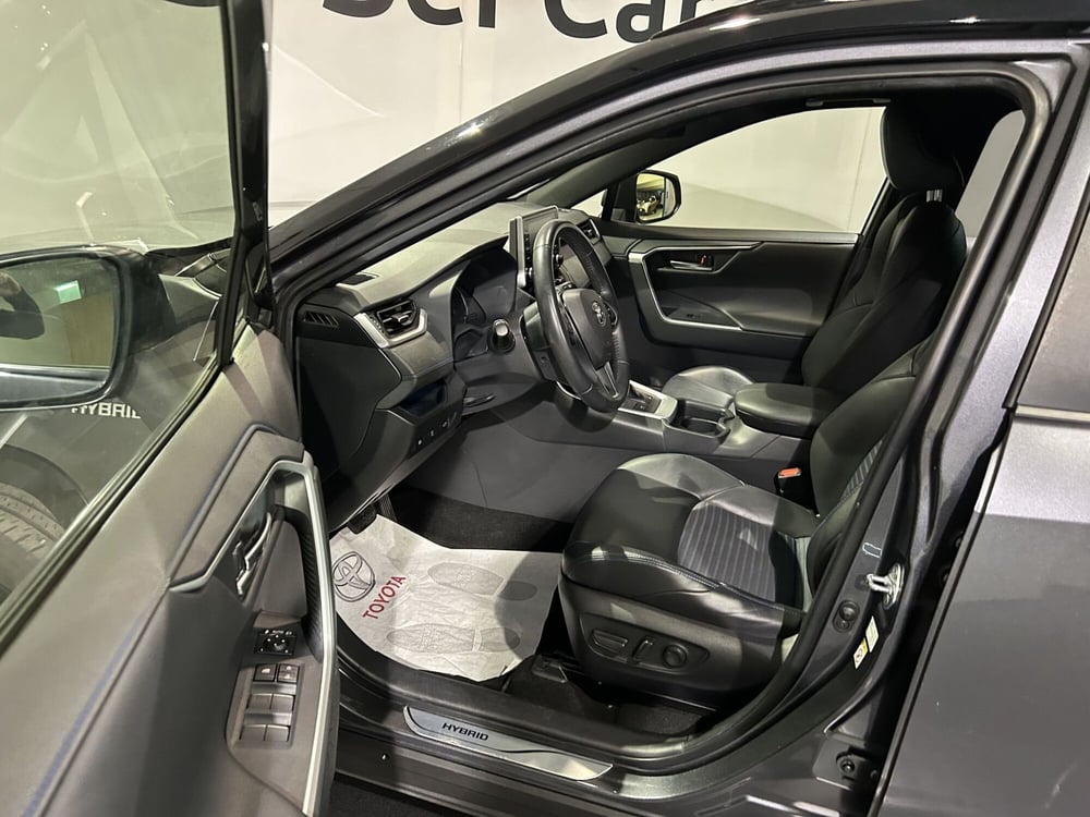 Toyota Rav4 usata a Milano (12)