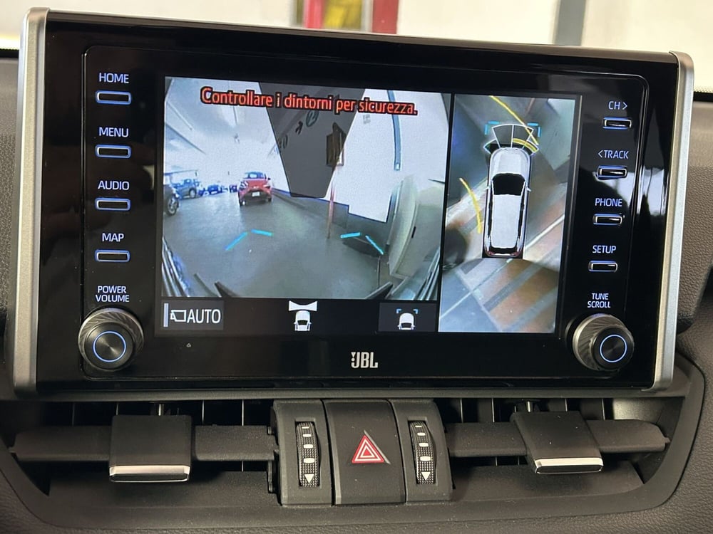 Toyota Rav4 usata a Milano (16)