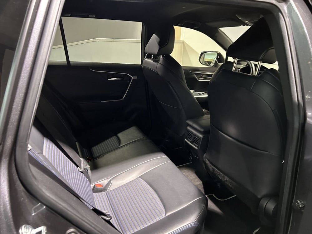 Toyota Rav4 usata a Milano (9)