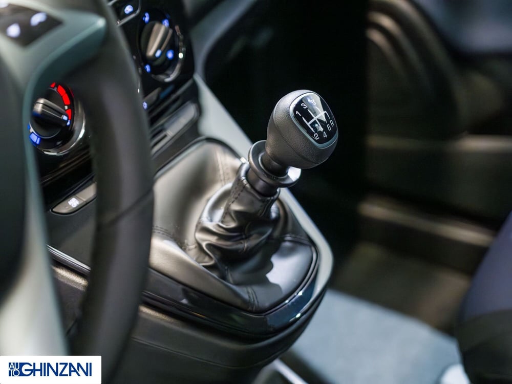 Lancia Ypsilon usata a Bergamo (14)
