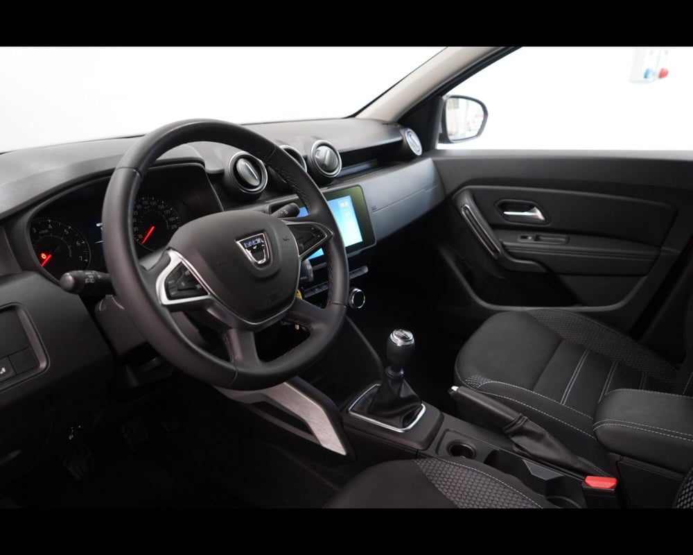 Dacia Duster usata a Venezia (19)
