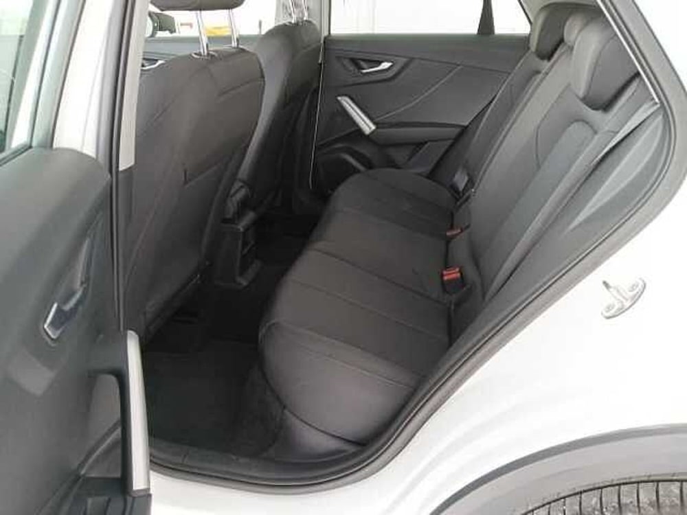 Audi Q2 usata a Lucca (9)