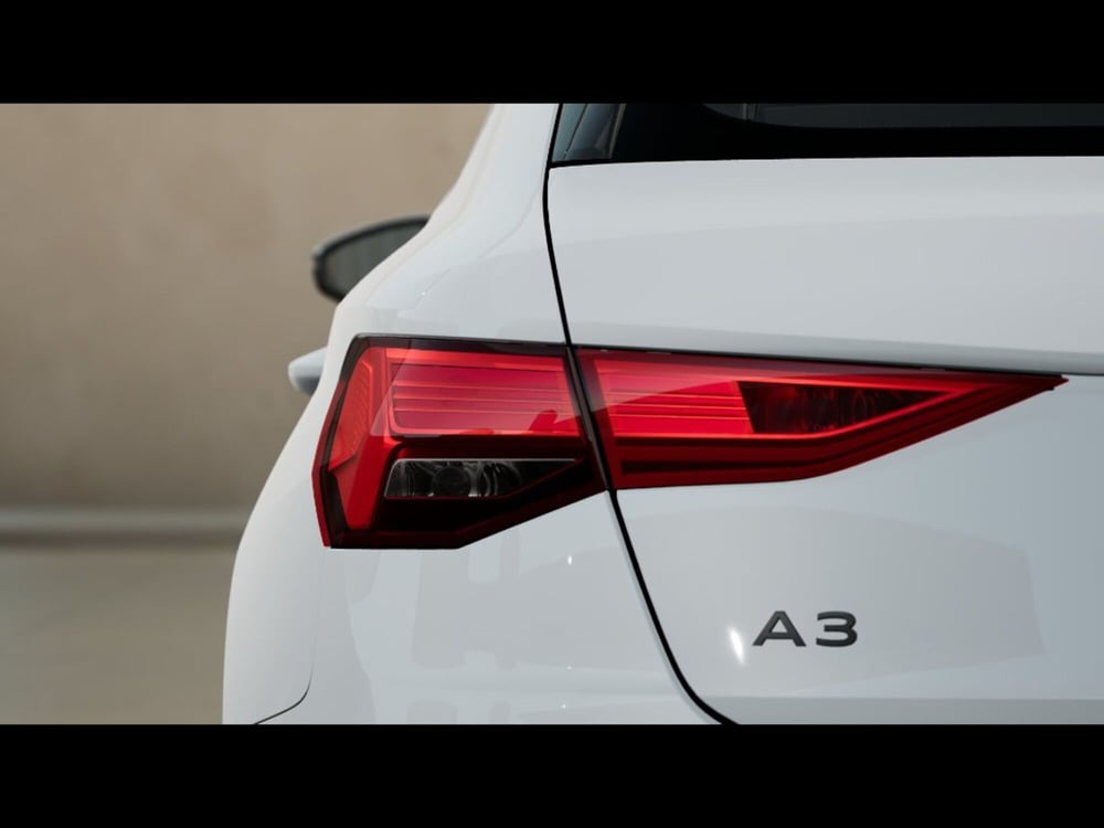 Audi A3 Sportback nuova a Livorno (7)