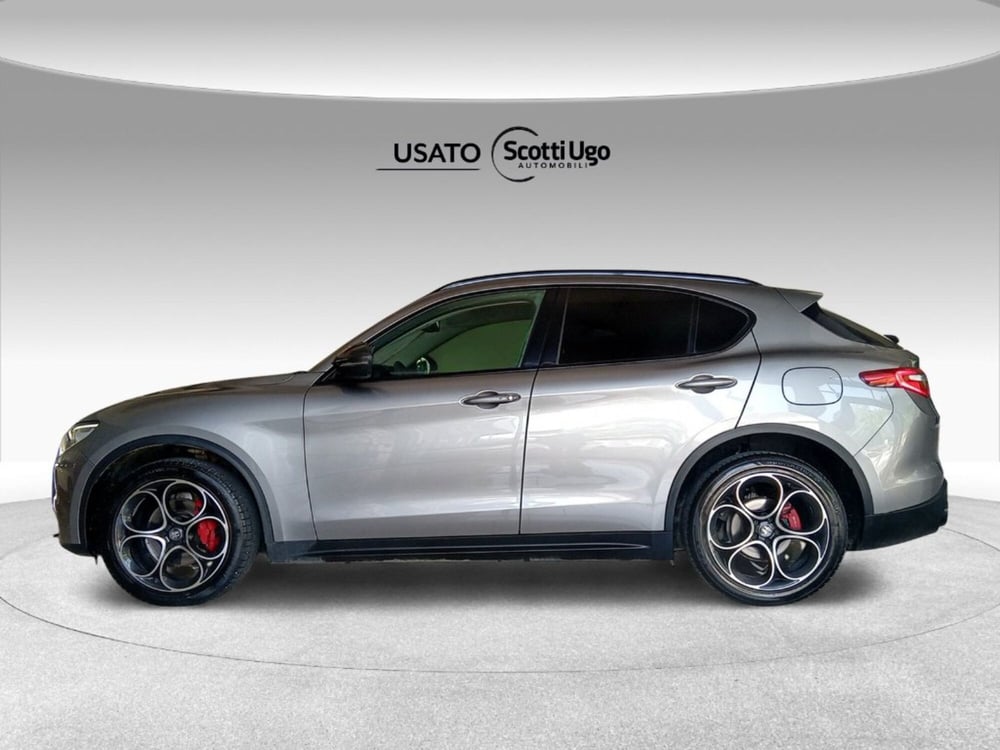 Alfa Romeo Stelvio usata a Firenze (5)