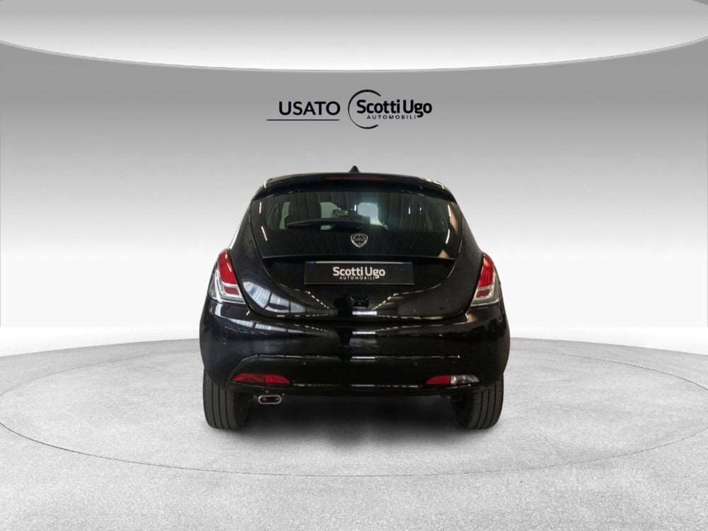 Lancia Ypsilon usata a Siena (5)